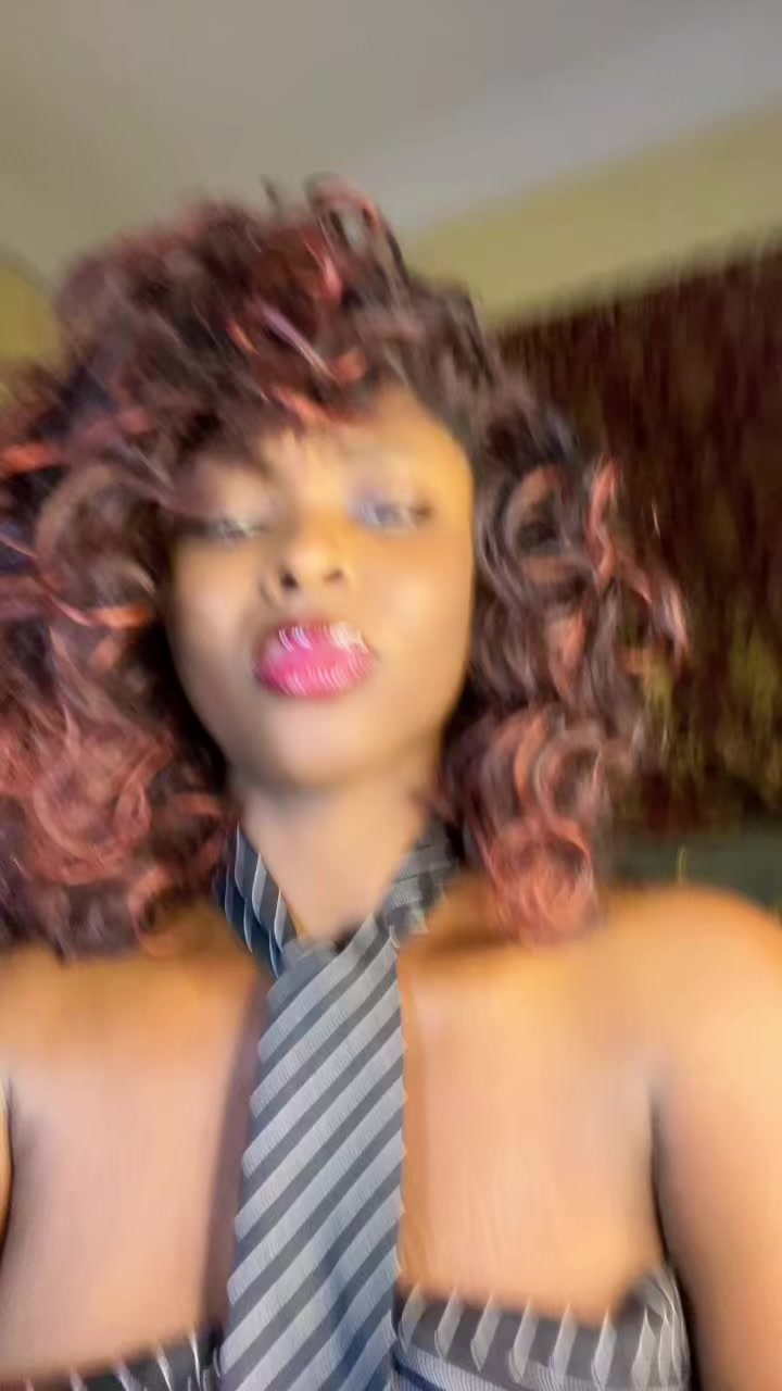 @Glosylips