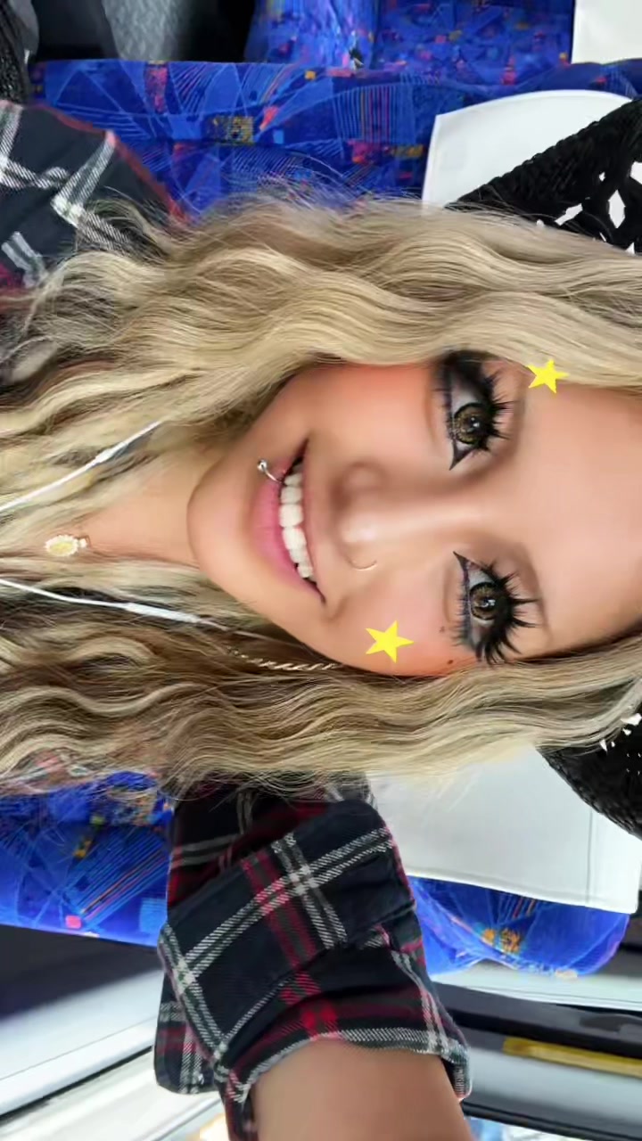 @𝗥 𝗔 𝗡 . 🌺