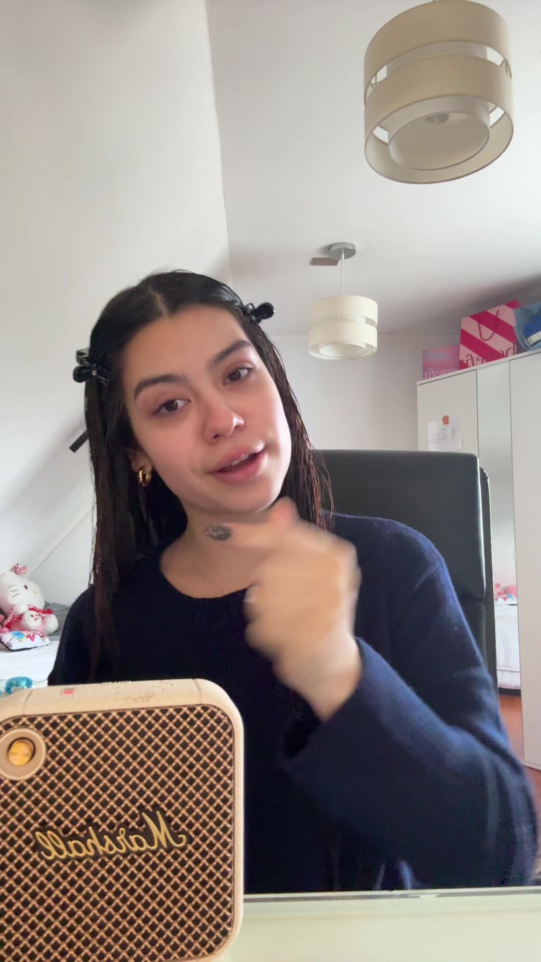 @𝓘si