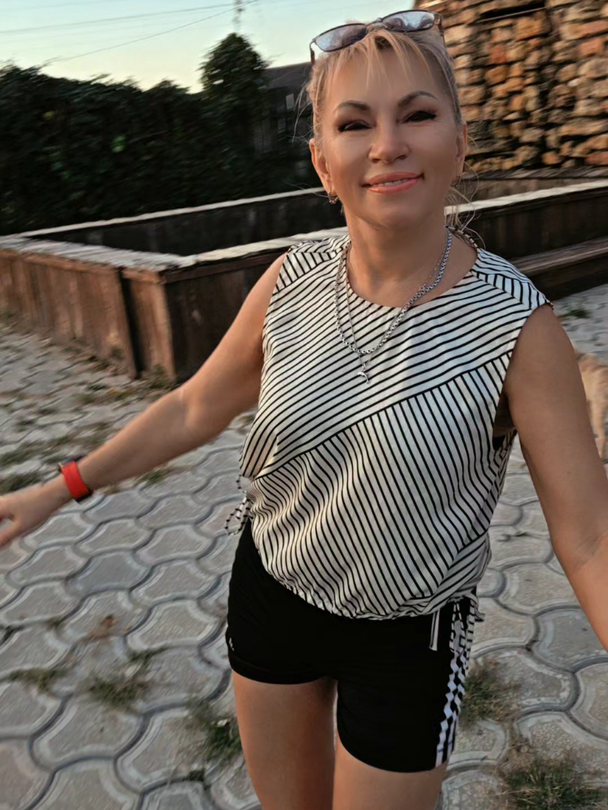 @Елена Elena