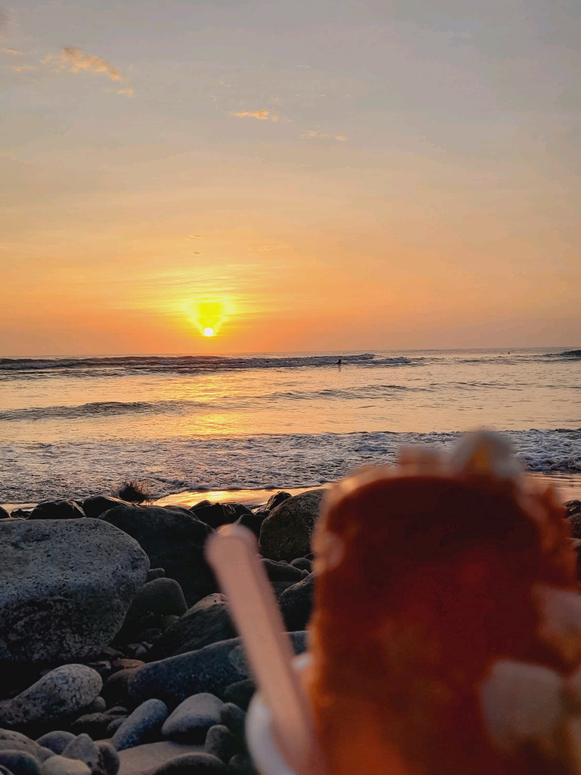 @Chio 🧡🍁🇭🇳