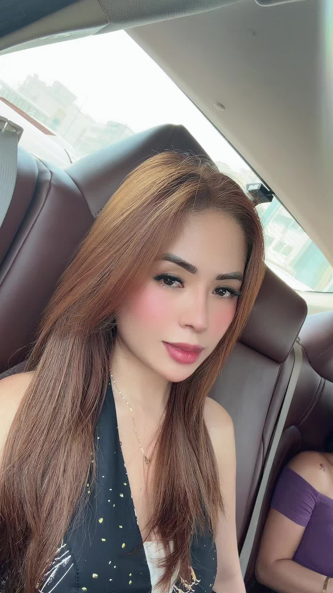 @⁹² ❀.