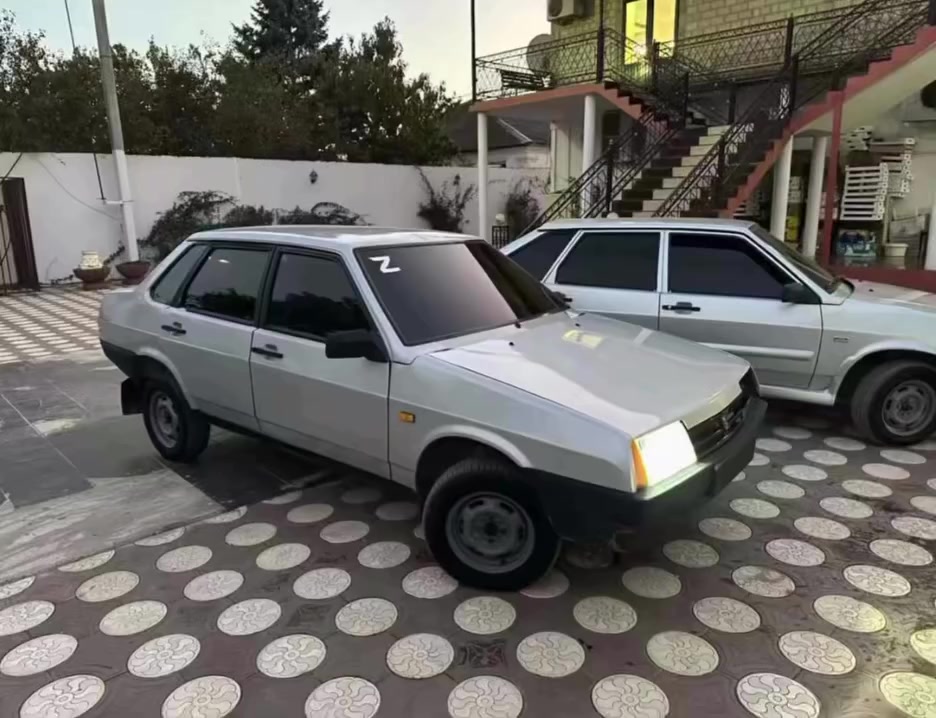 @nik77