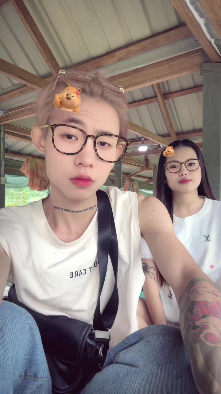 @秋菲