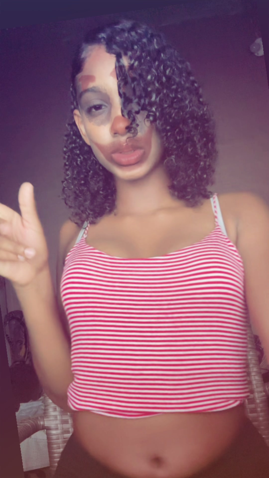 @🦅