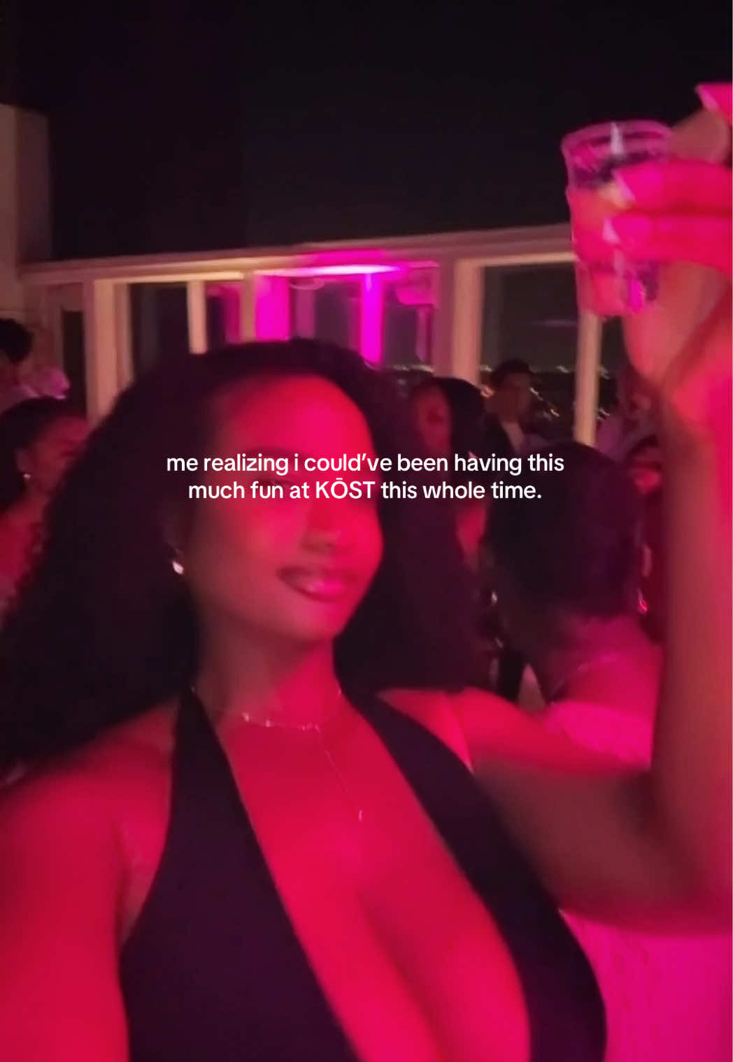 @v4lyncia