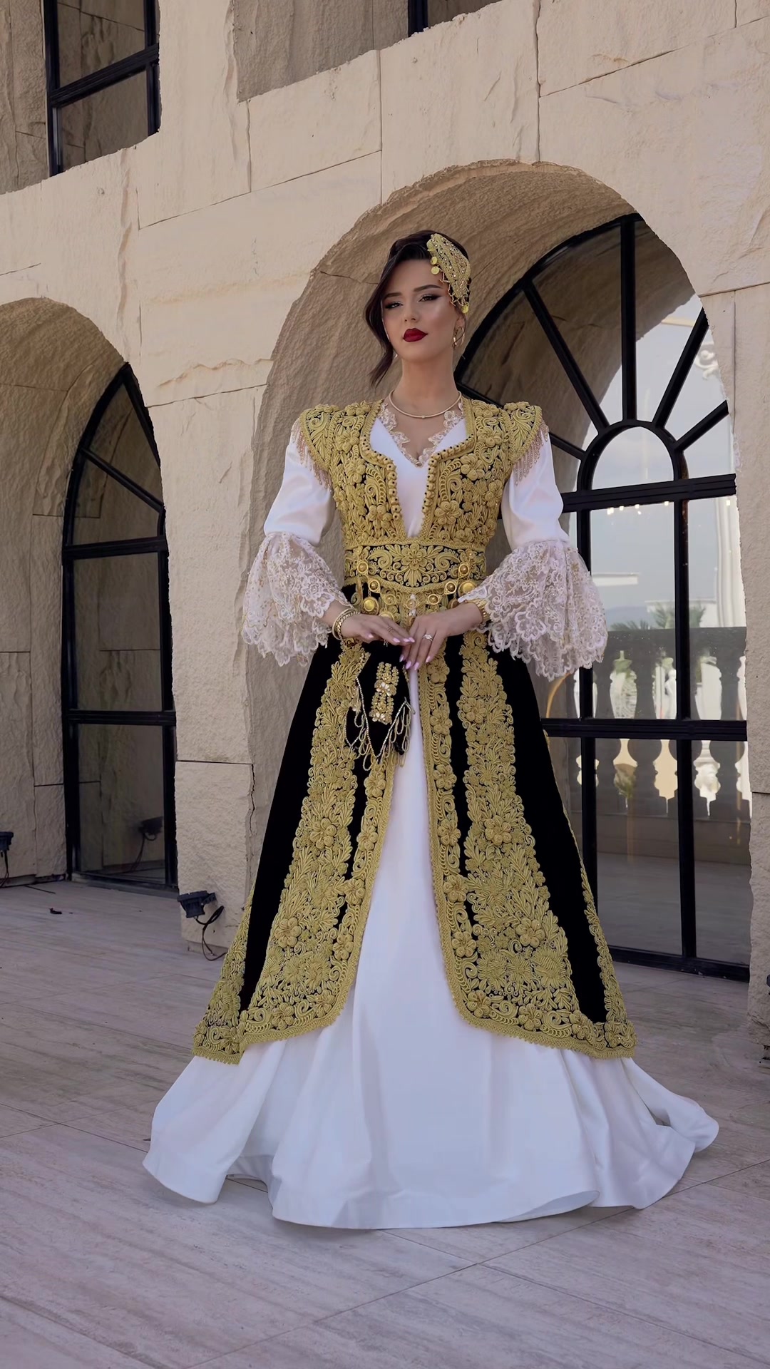 @Traditional Couture Tina