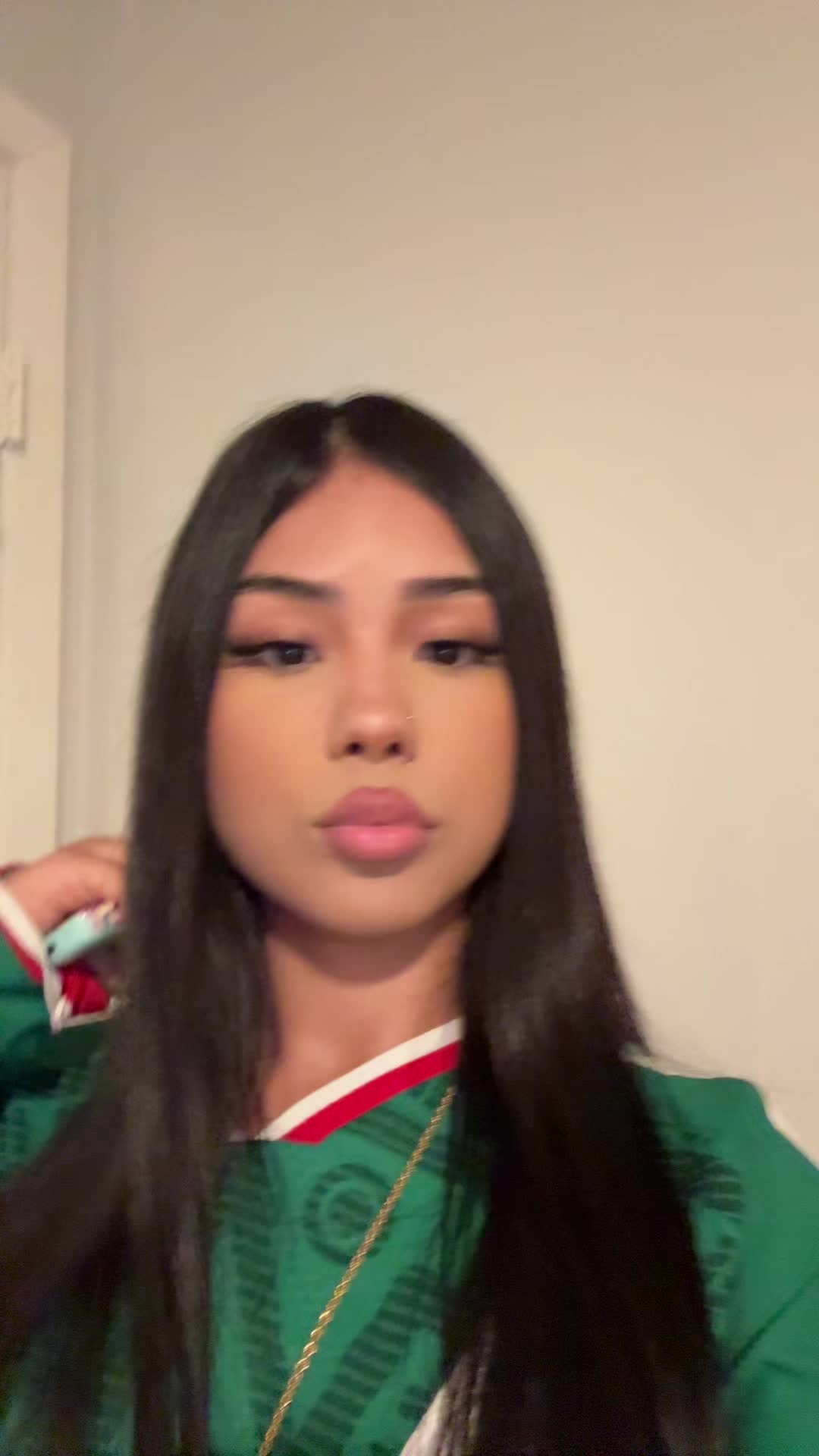 @vanebbyy ๐