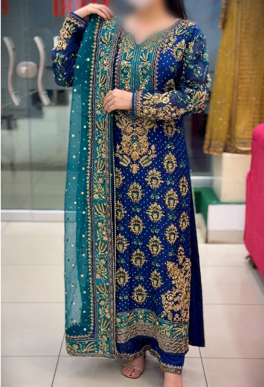 @zarri.palace