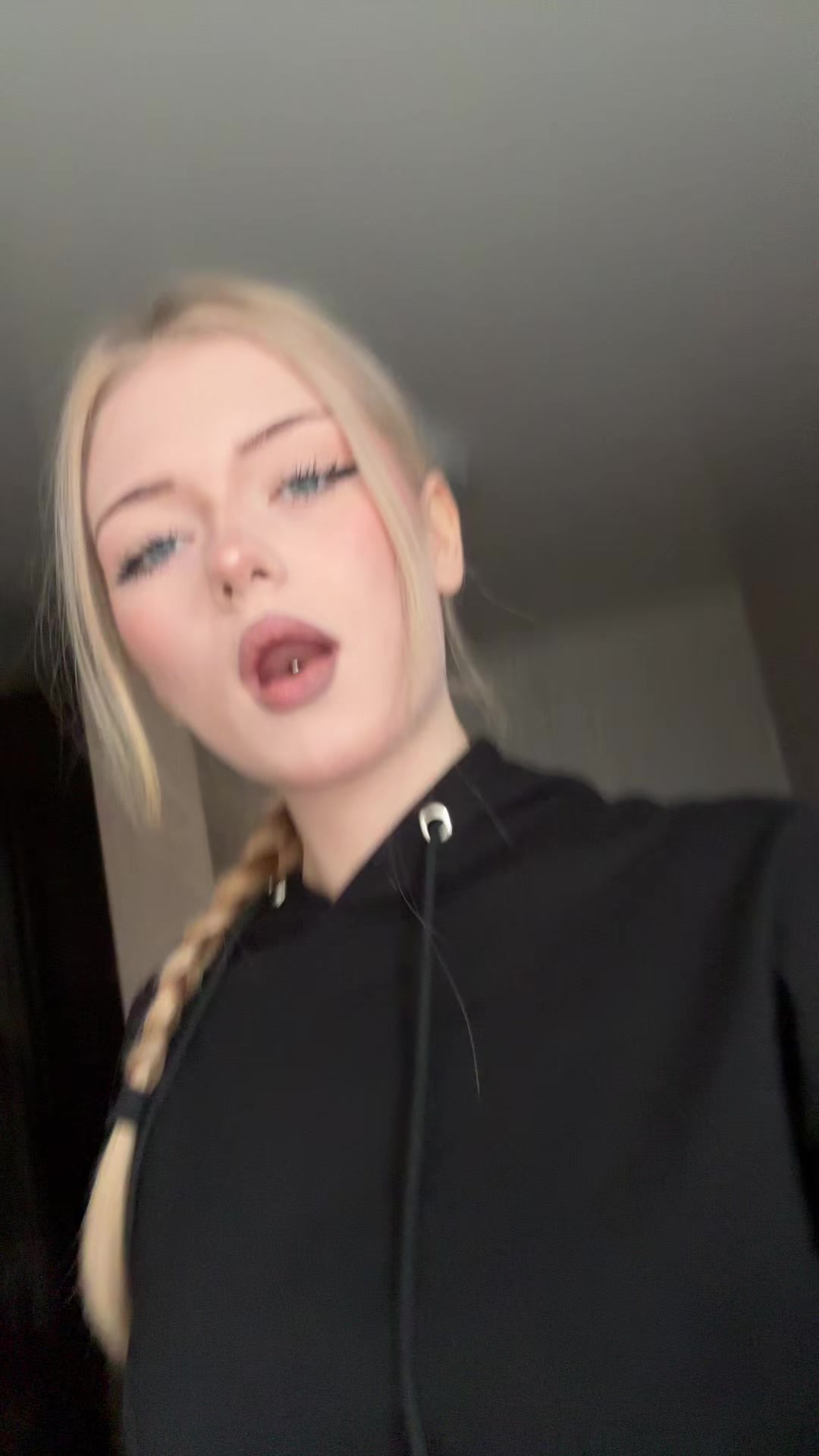 @дашка