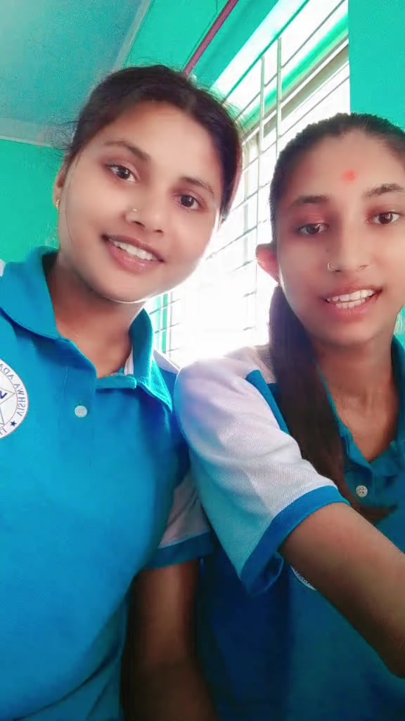 @👑 🩹Miss__Shah 🕊️👸