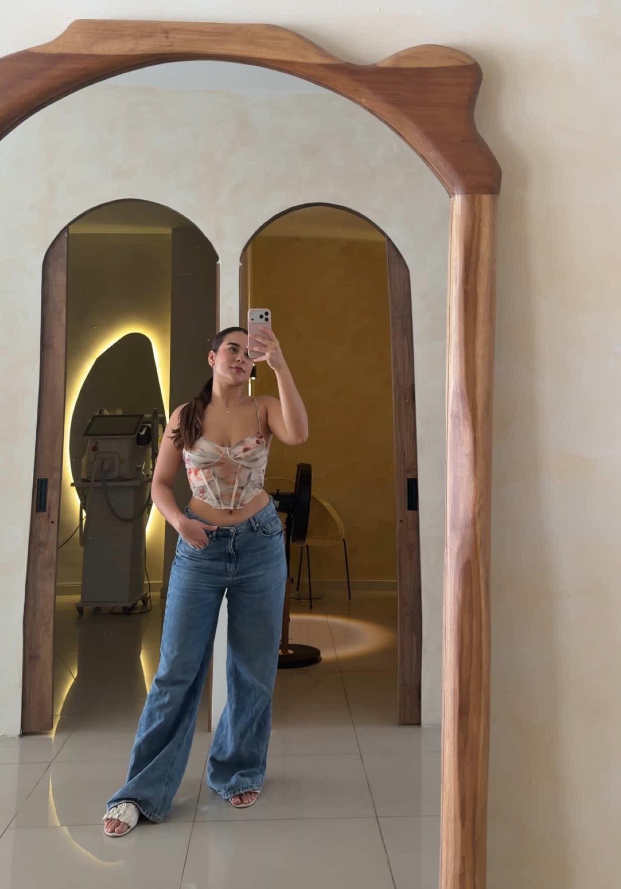 @Mariana ramirez r
