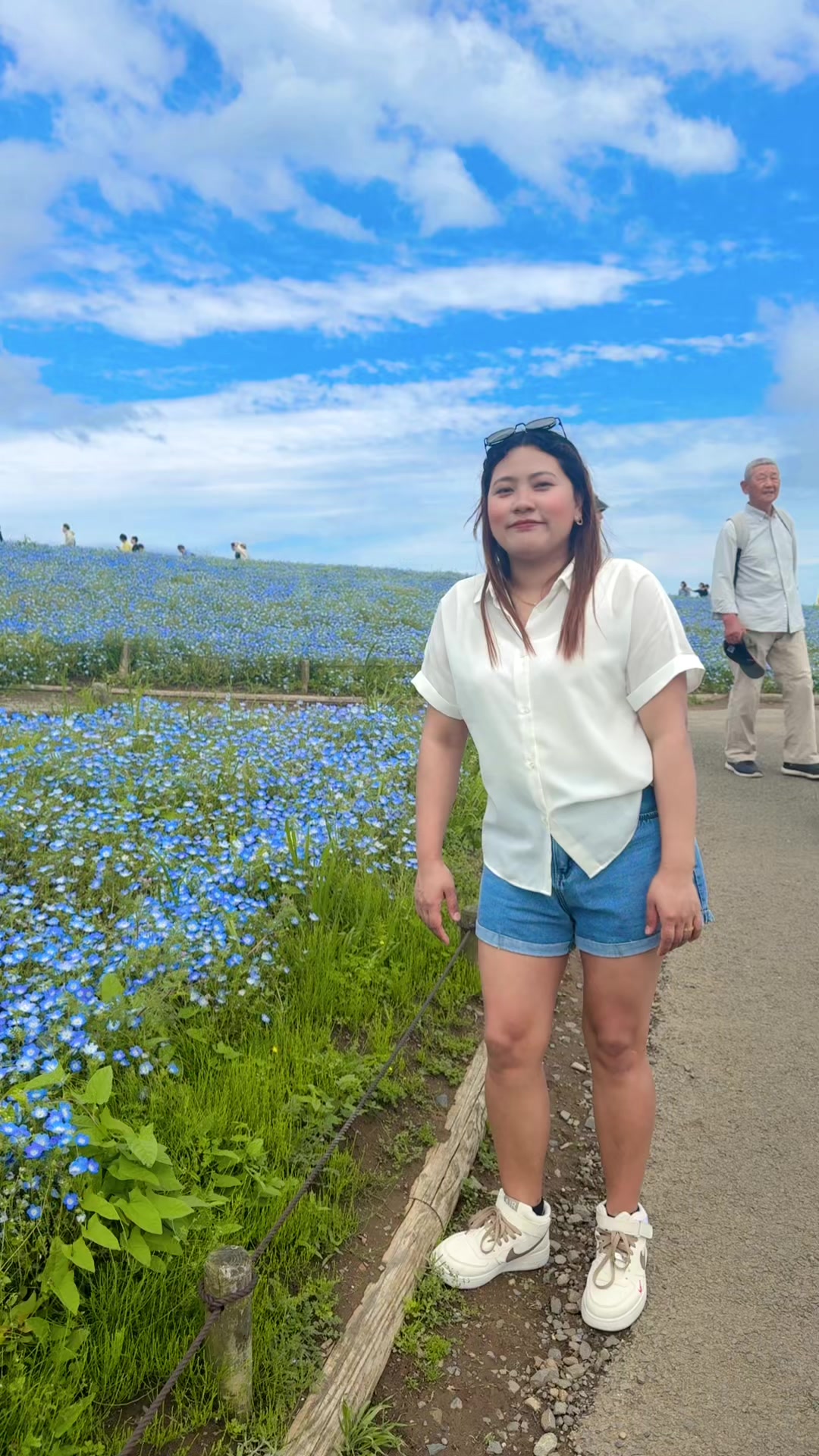 @DEepa ThapaMagタパマがルデイパ🇳🇵🇯🇵