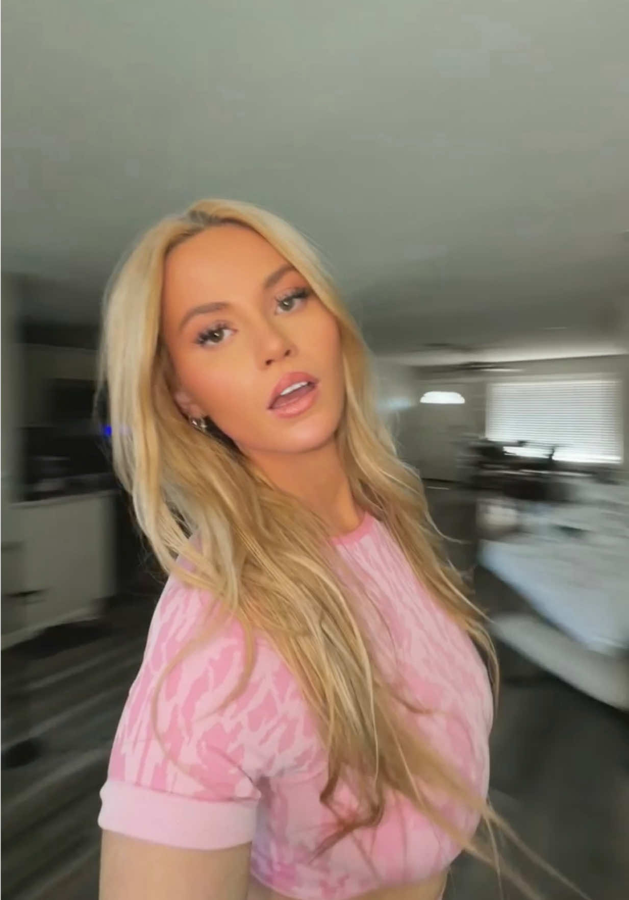 @Barstoolblonde🍒