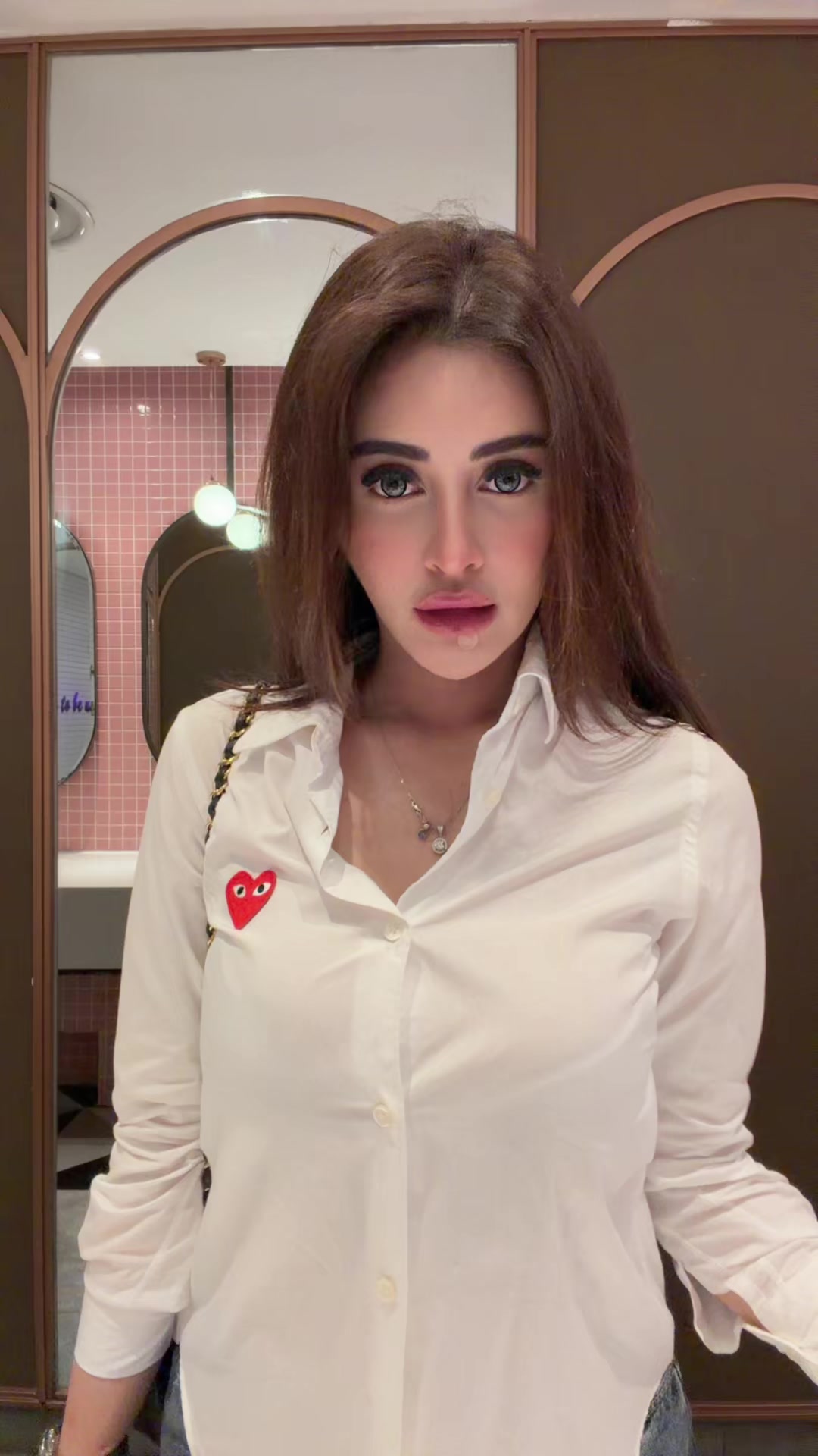 @lauraaas__