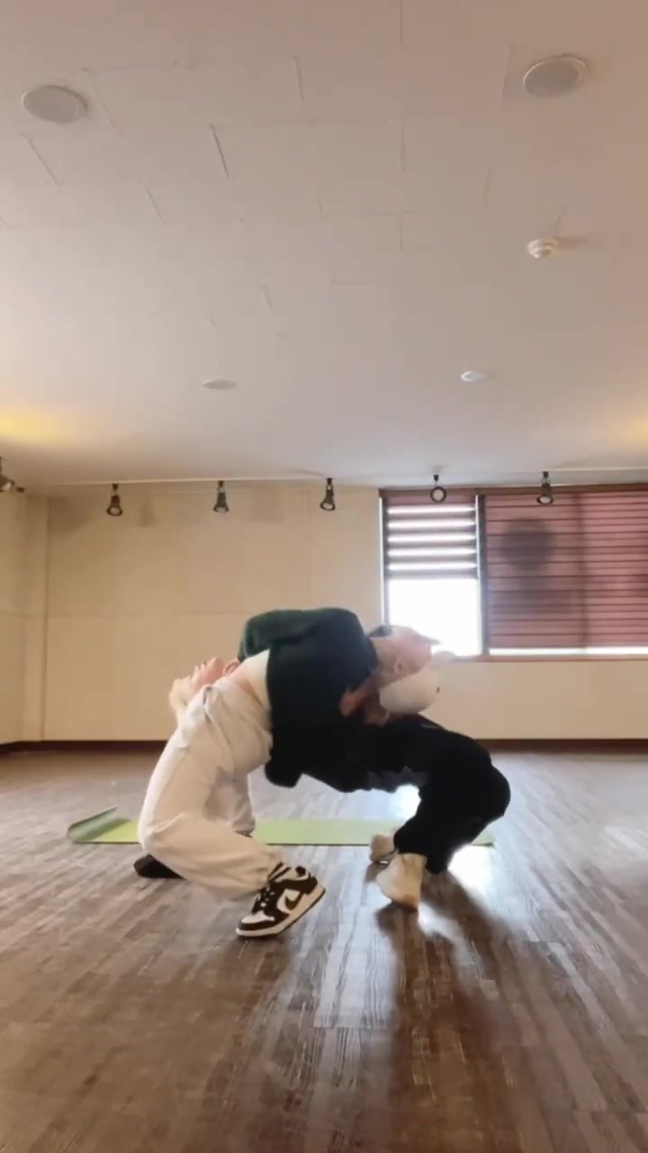 @SSUNNA