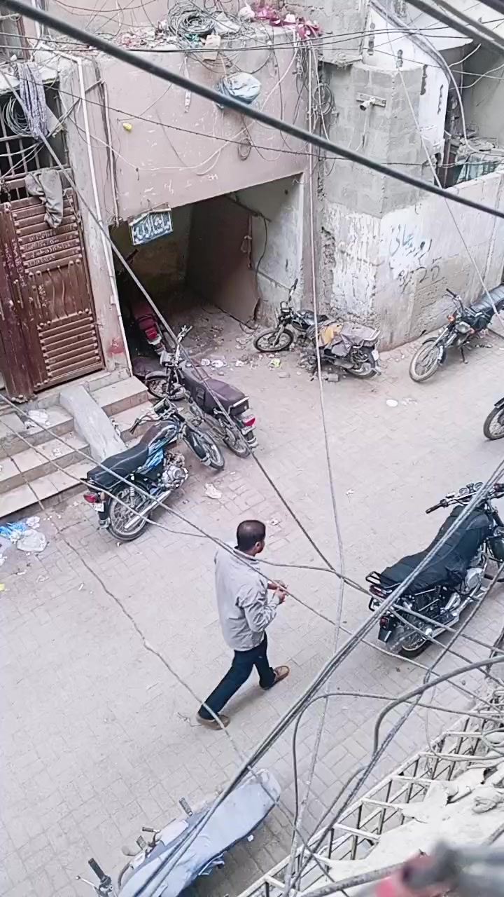 @Ayan Khan