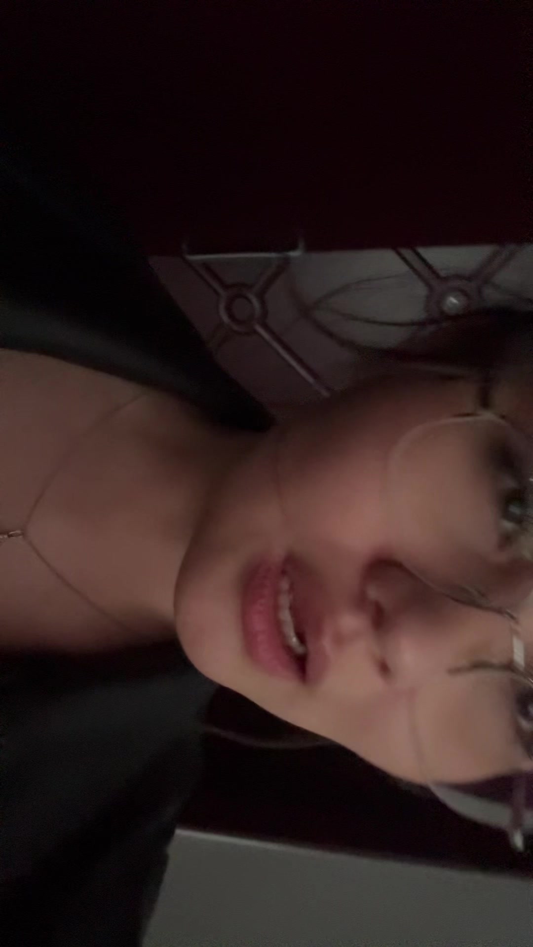 @LI