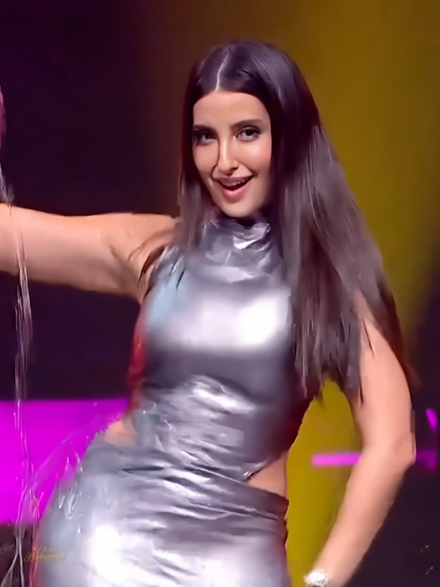 @Desi Bollywood