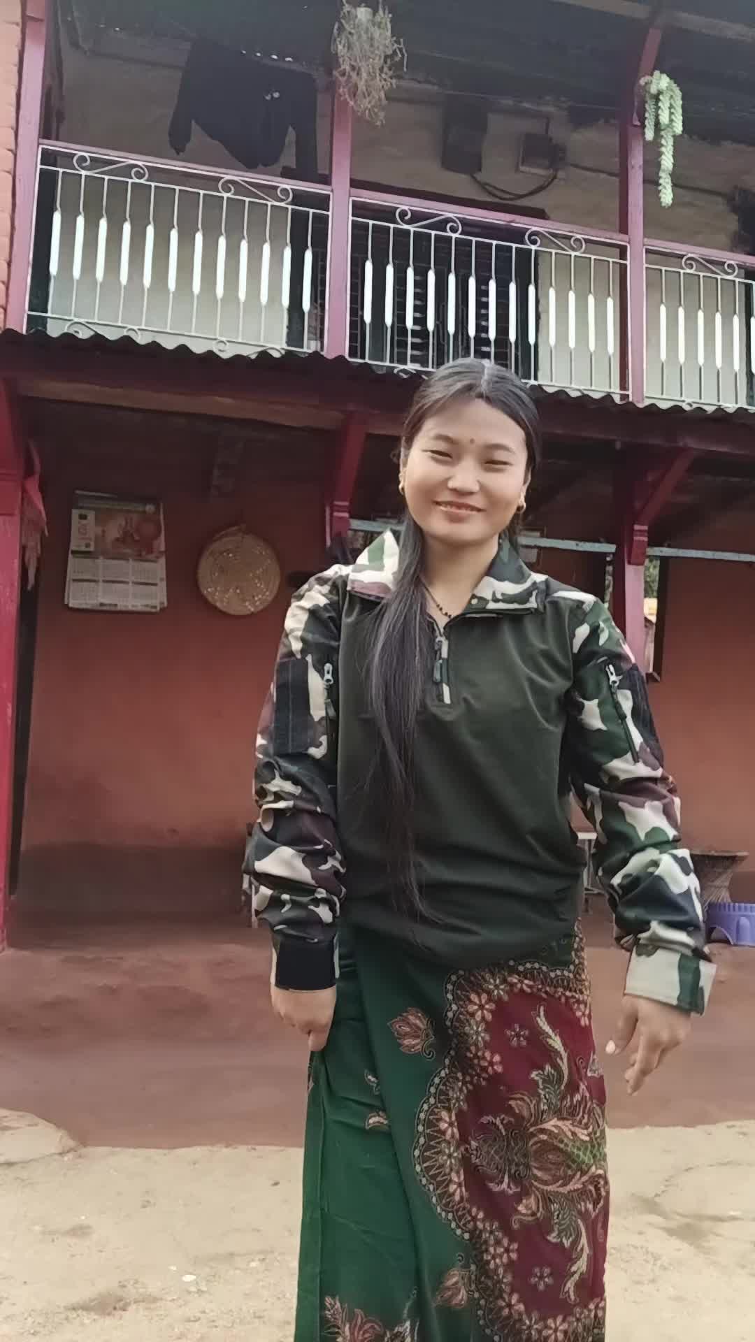 @बिनु👀💍🦋