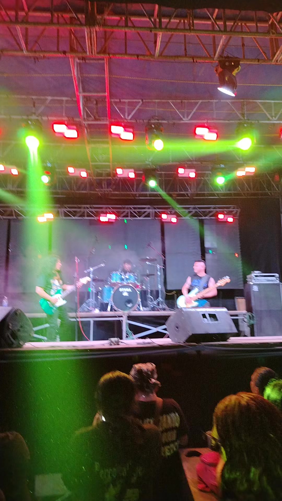 @Brebaje Extra&ntilde;o