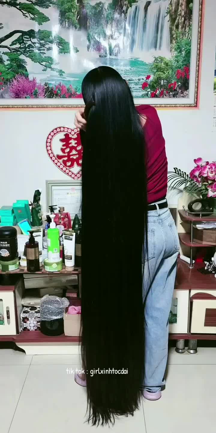 @Những C&ocirc; G&aacute;i T&oacute;c D&agrave;i