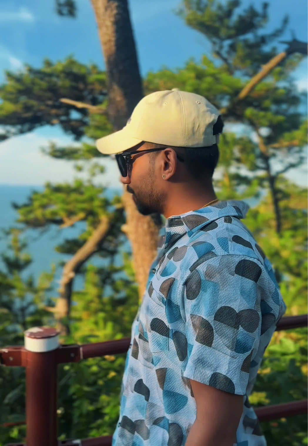 @𝑇𝙝𝒂𝐫𝗶𝘯𝒅𝑢𝑟𝙖𝐣_ 🇰🇷🥀