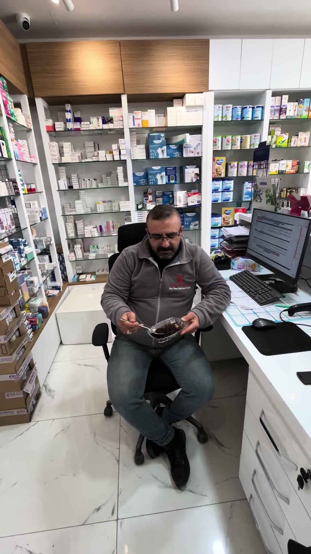 @Mehmet &Ouml;zen