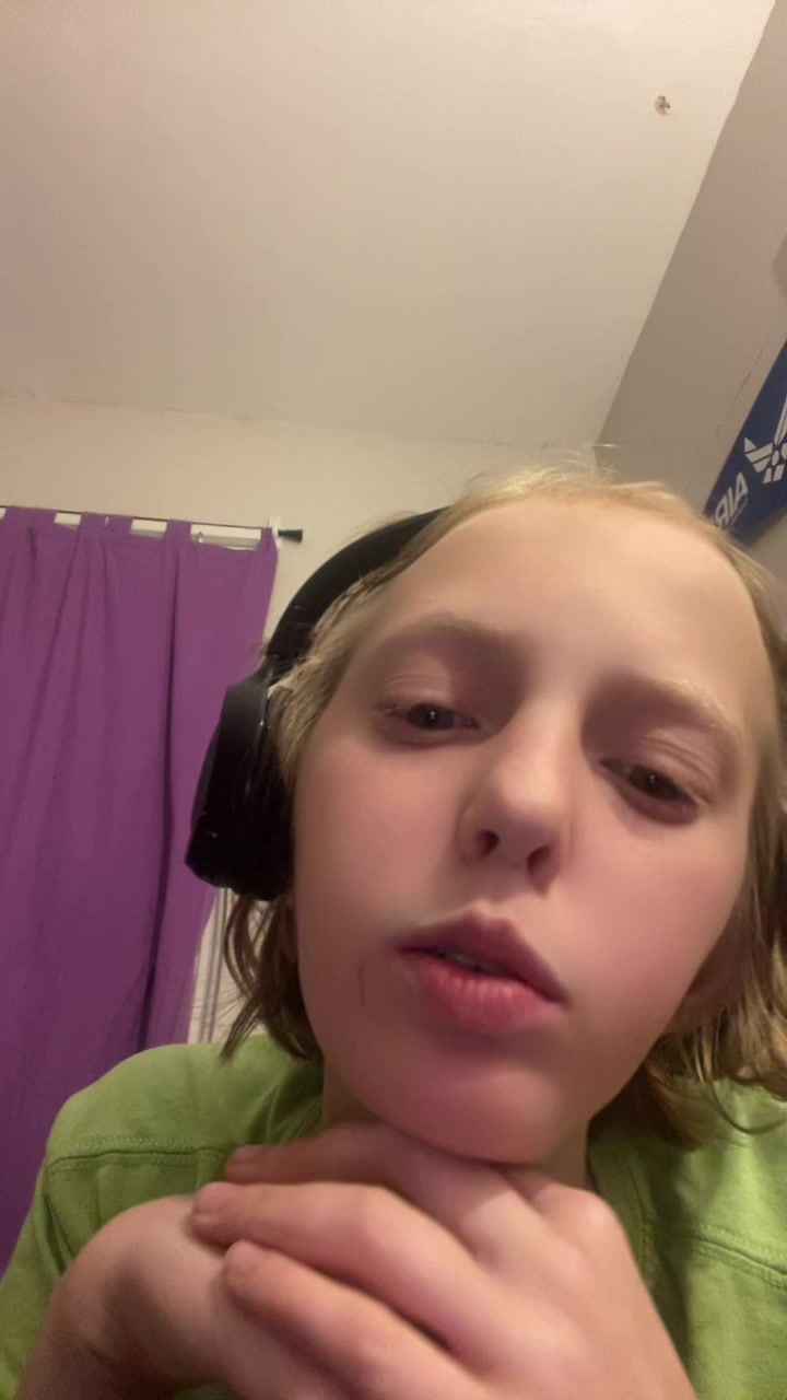 @Da_Gurl-15