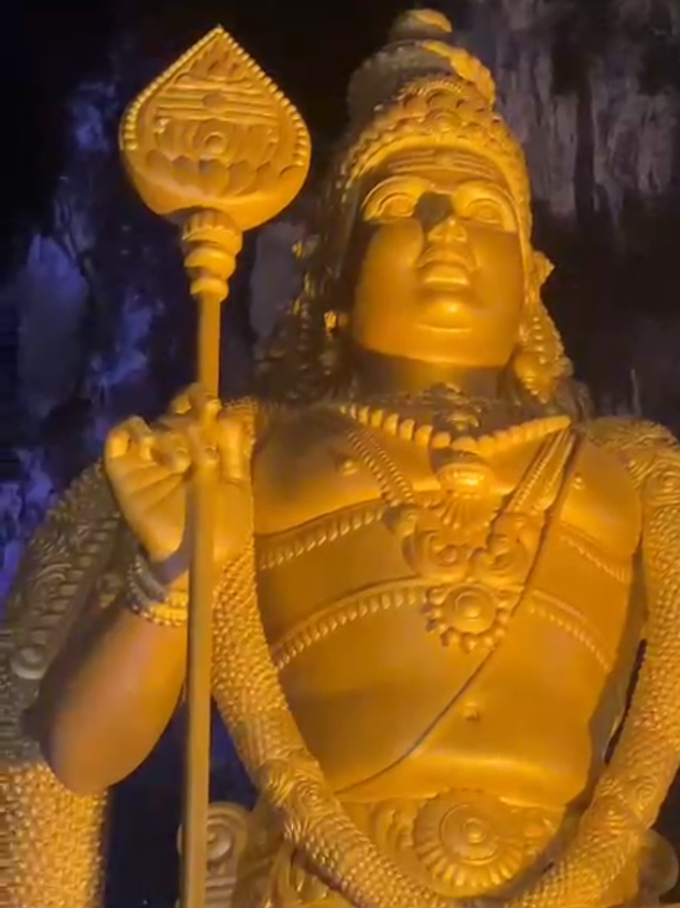 @𝐊𝐚𝐫𝐤𝐮𝐳𝐡𝐚𝐥𝐢_கார்குழலி