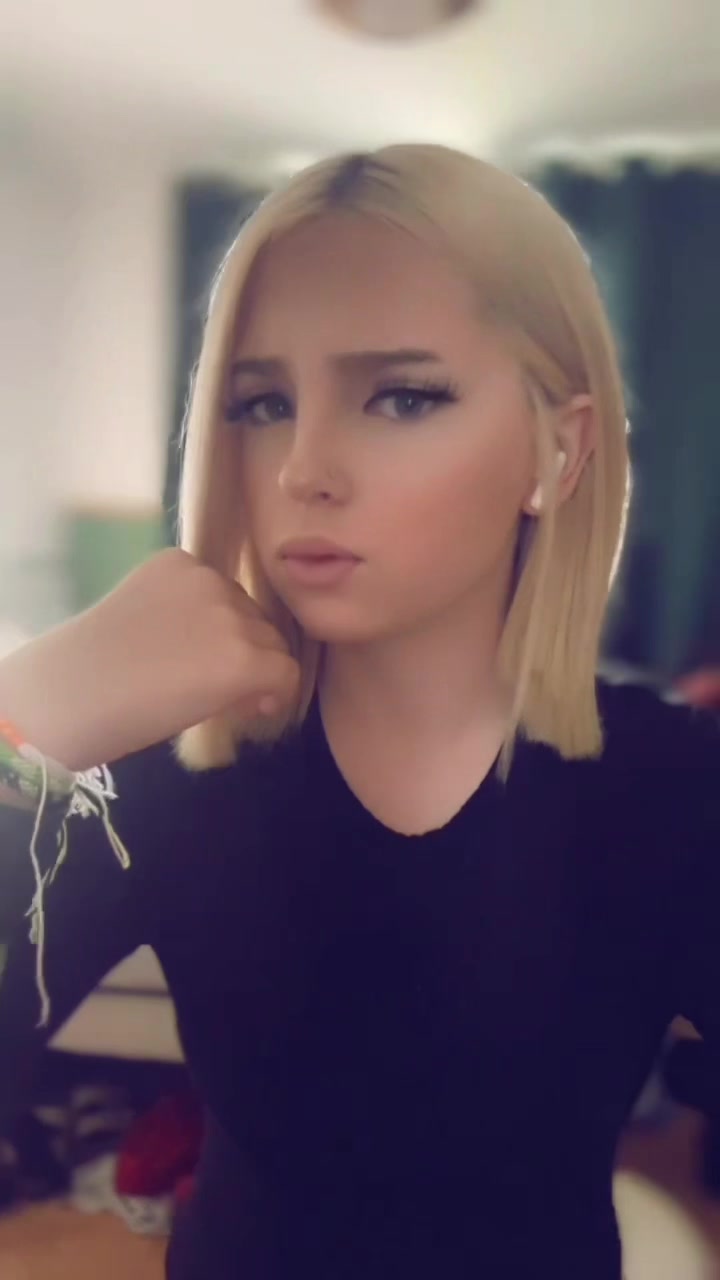 @๐๐ธ๐๐ฃ´