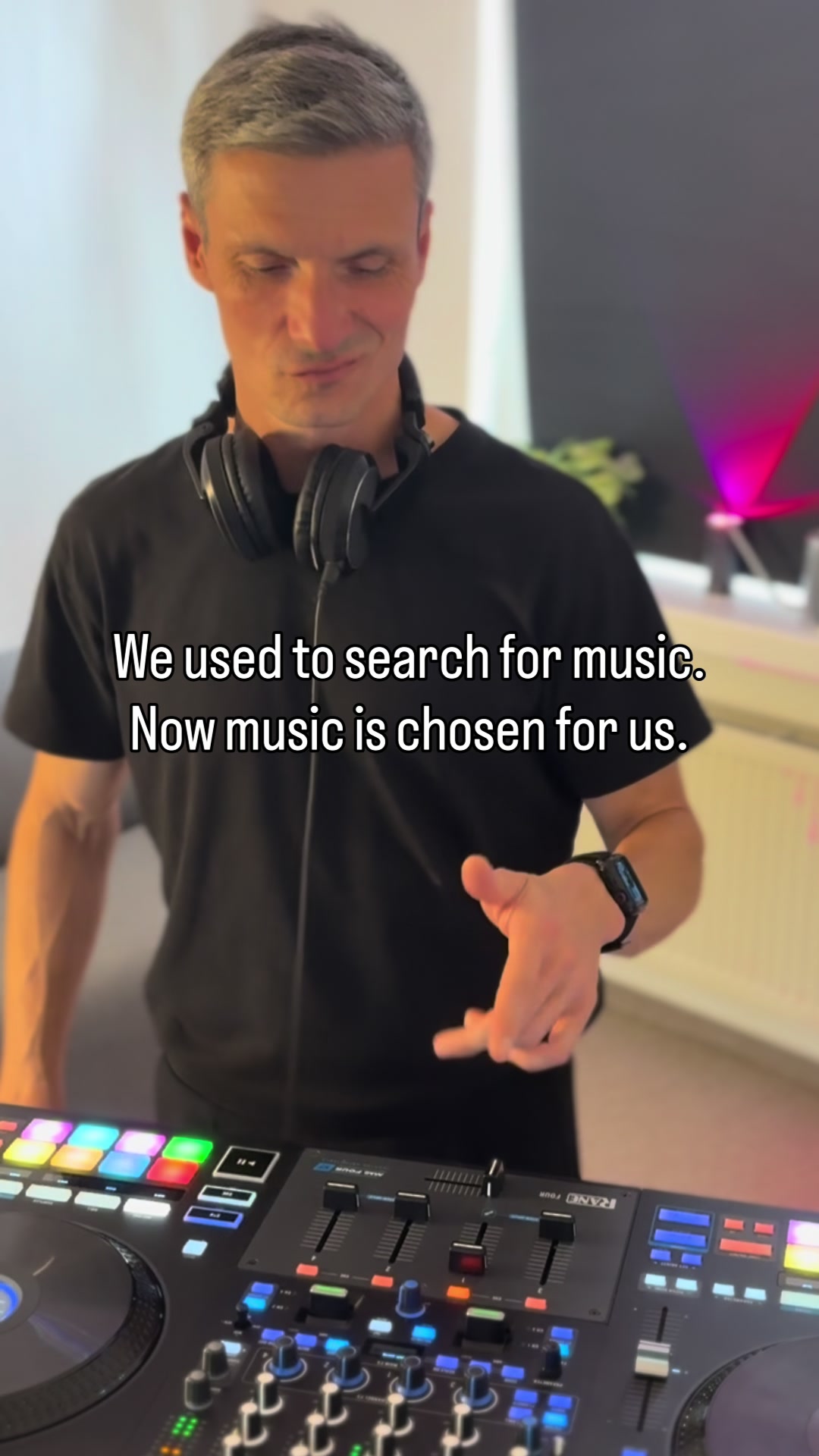 @DJ_AVEL&Oslash;