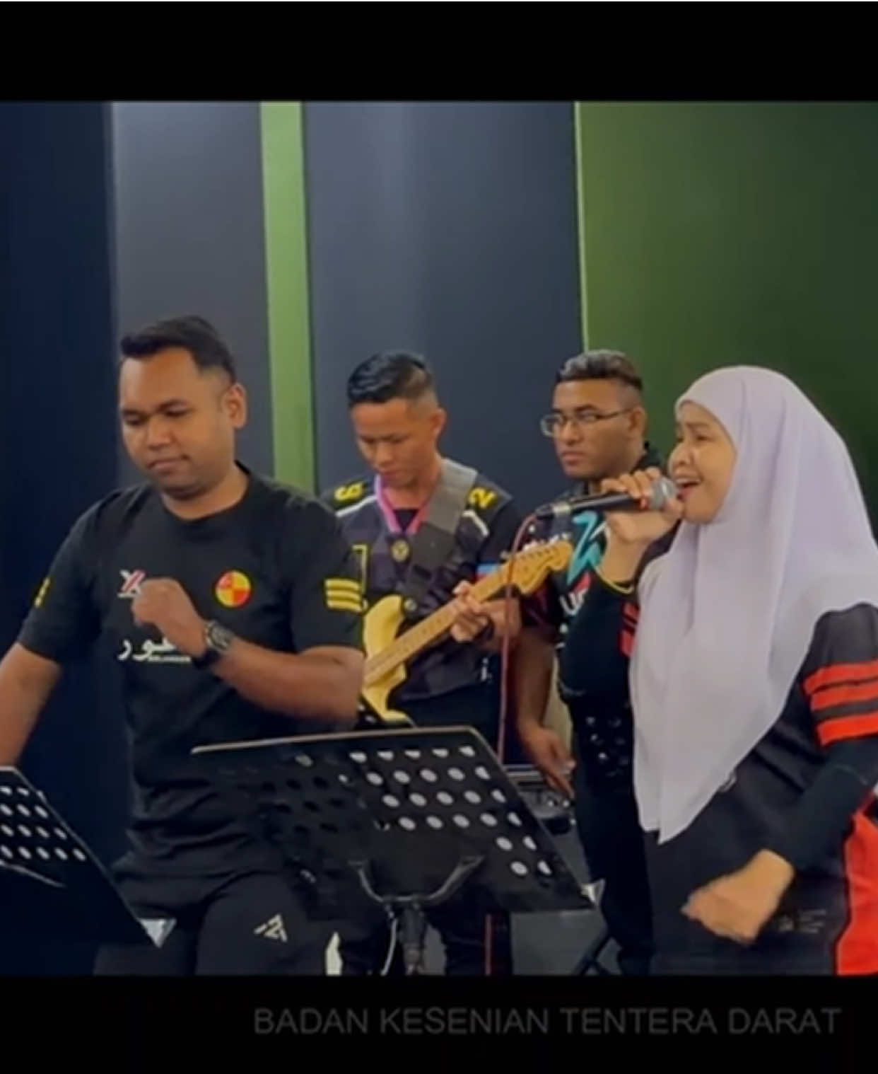 @Badan Kesenian Tentera Darat