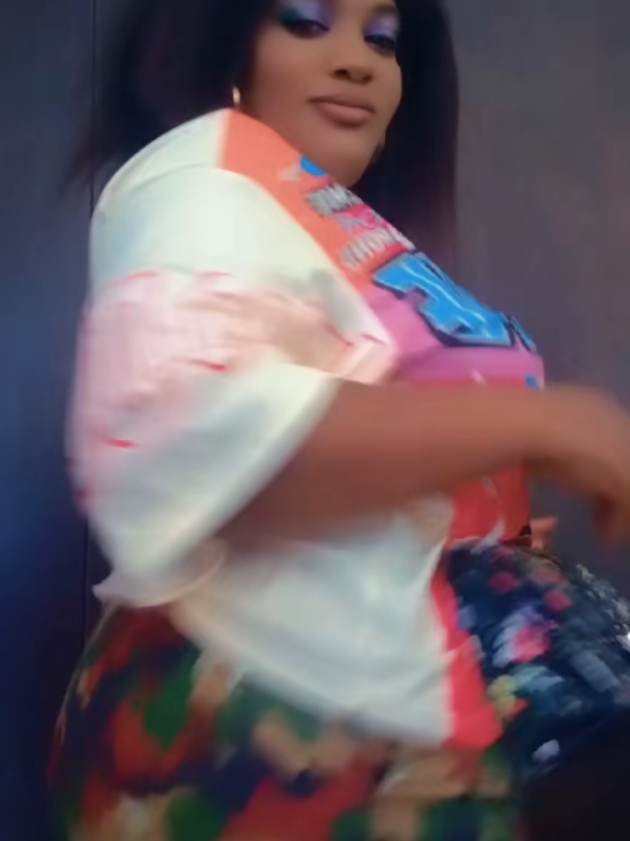 @MRS💫BETTY💝🇳🇬🇩🇪🇮🇹