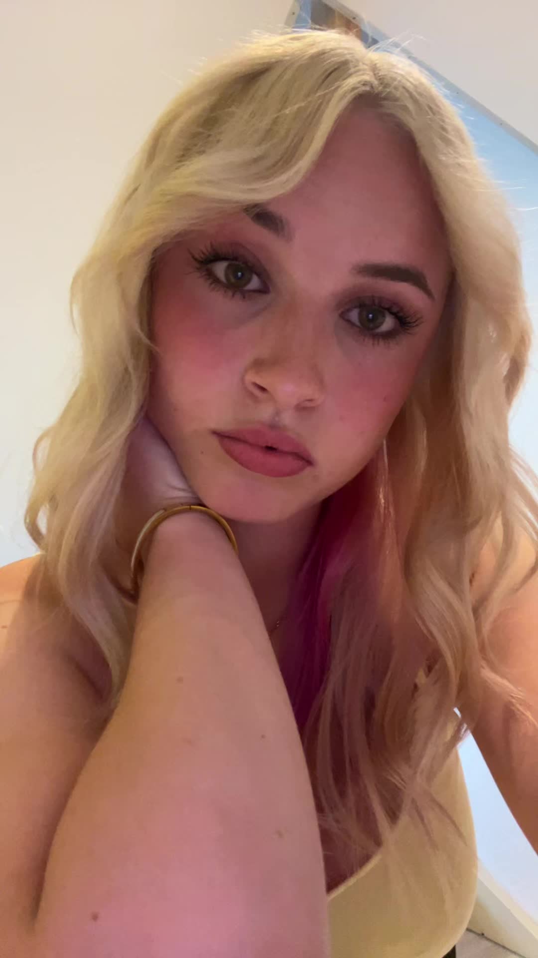 @𝖢𝖺𝗋𝗂𝗇𝖺