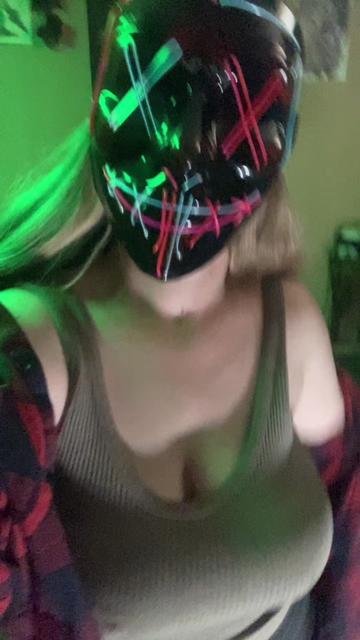 @horror queen 🧟♀️👑