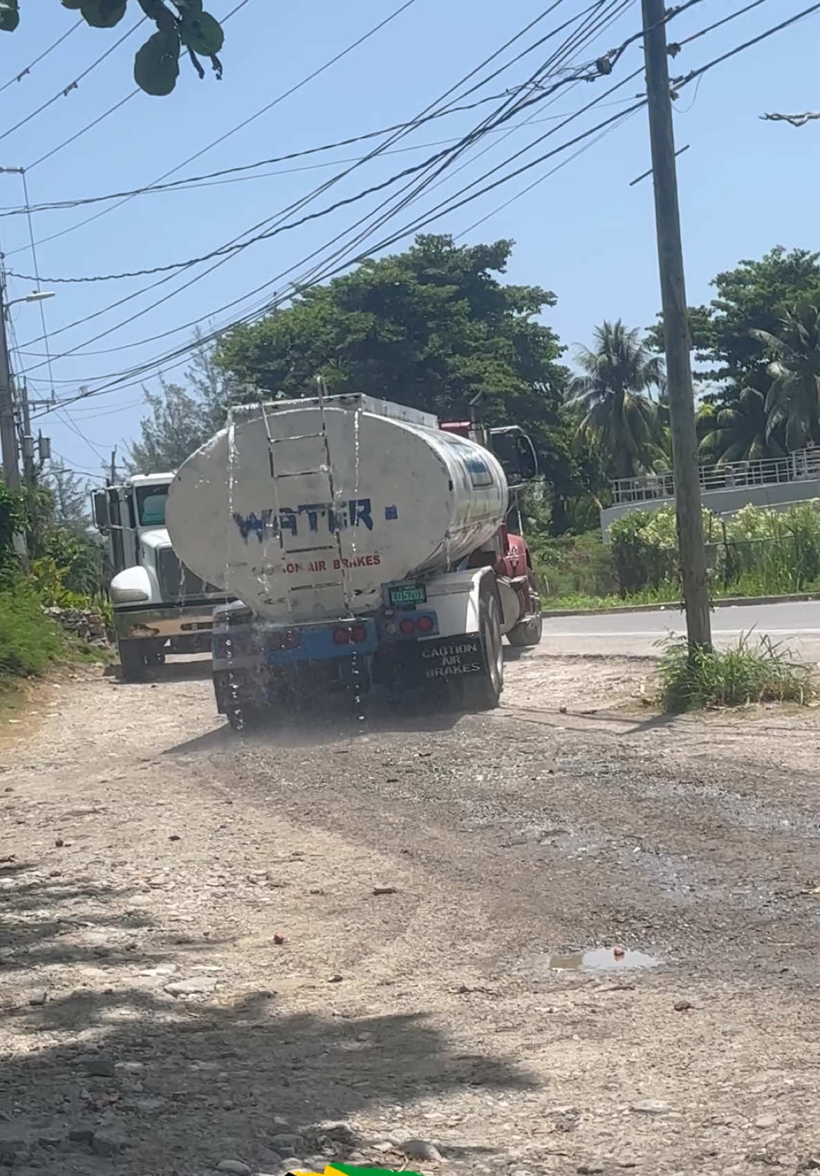 @Trucking Hell🇯🇲