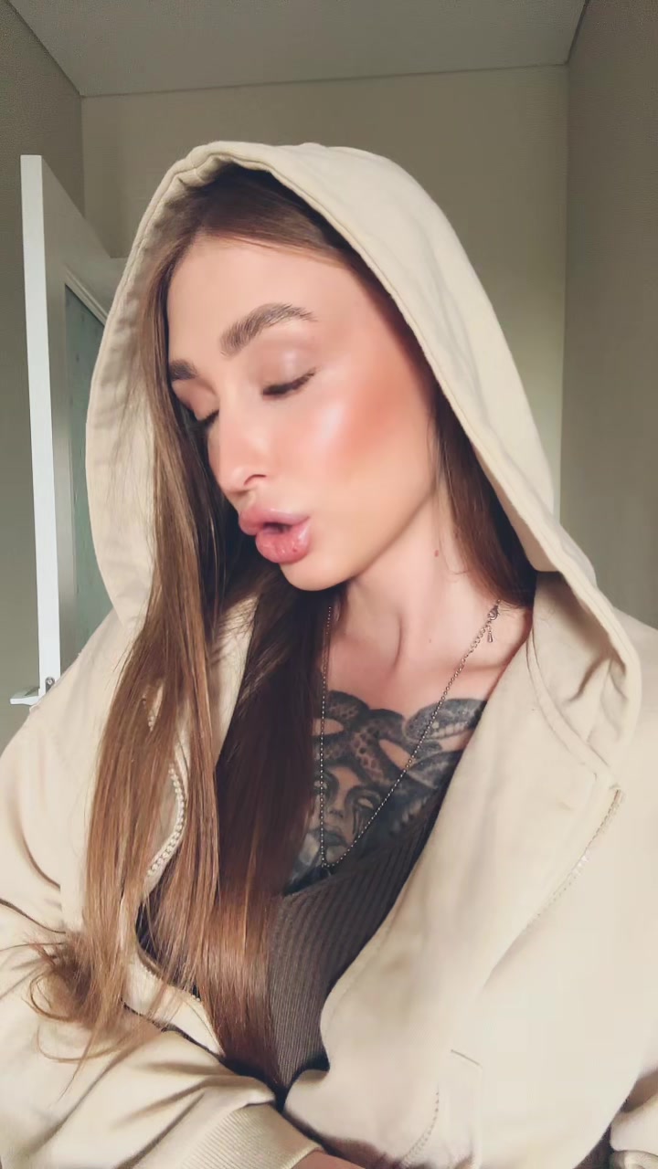 @Anlina_W