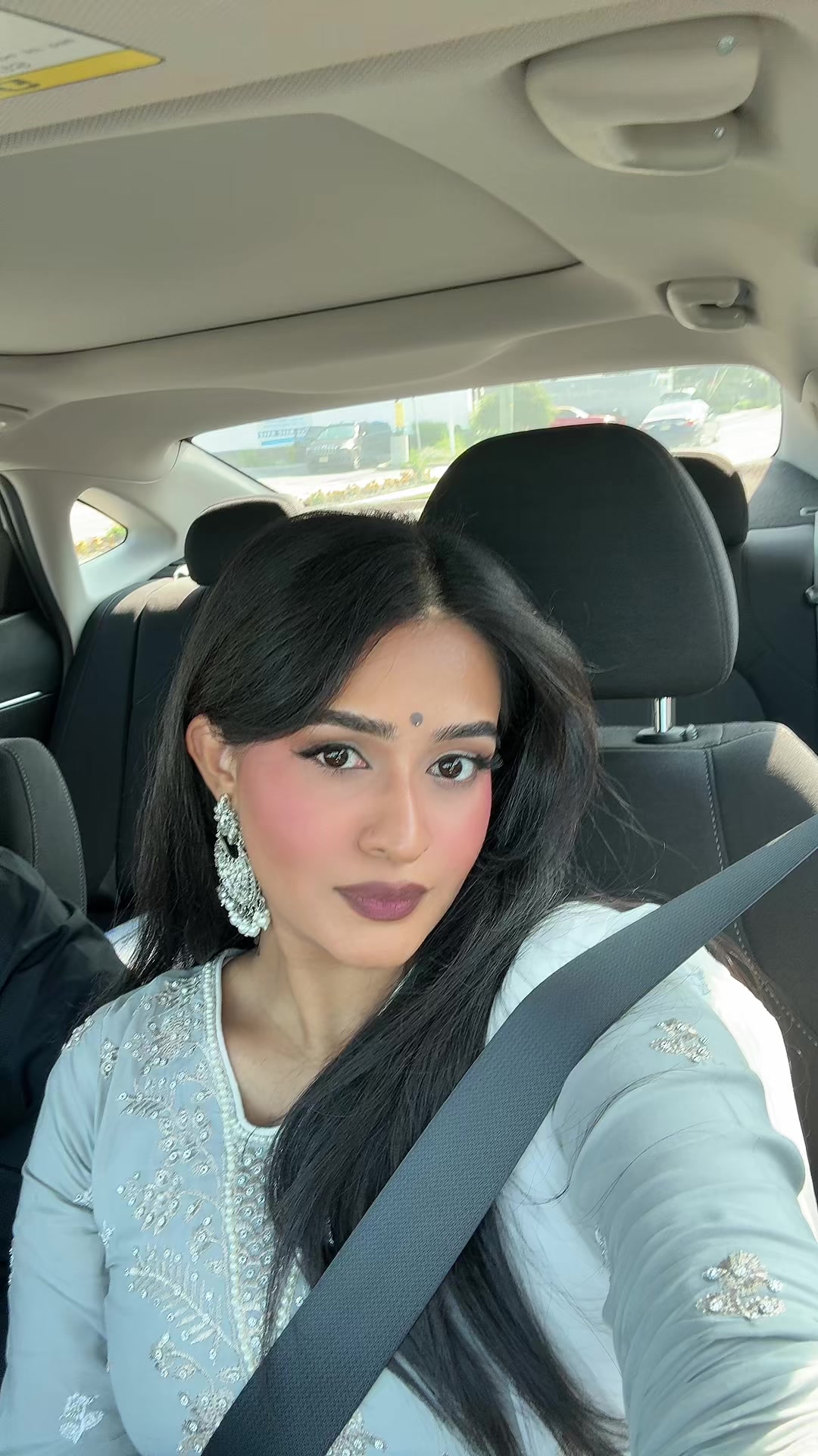 @Honeyfa🇧🇩