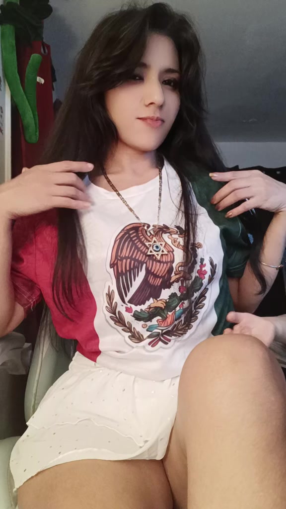 @\ŜŮPĔŘ,ƁĔĹĹÅ,PÅŤŘŐŇÅ\