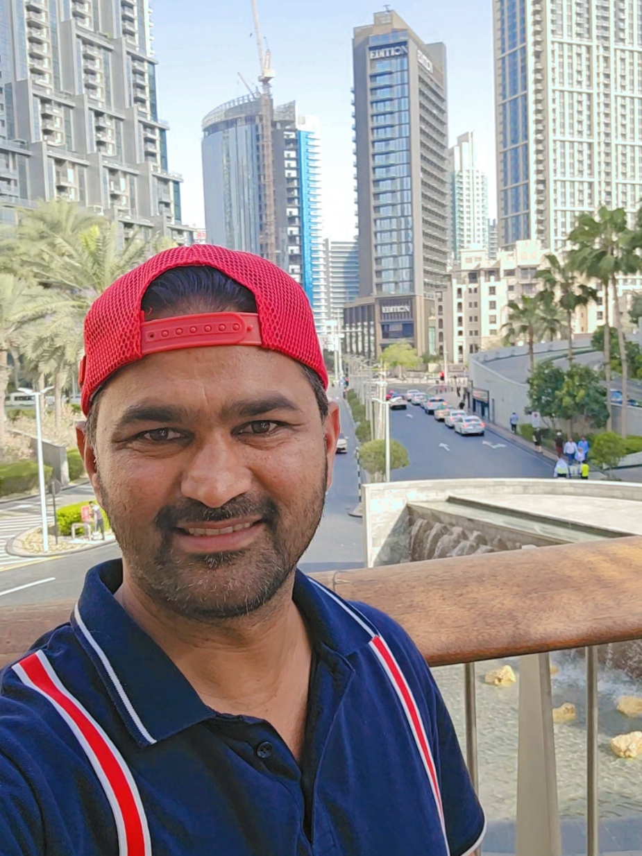 @moizdxb1