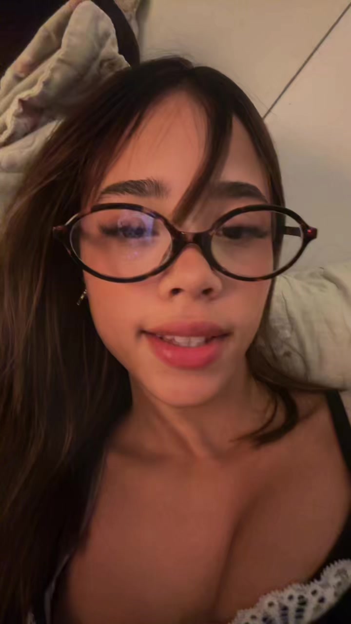 @sophiasreys
