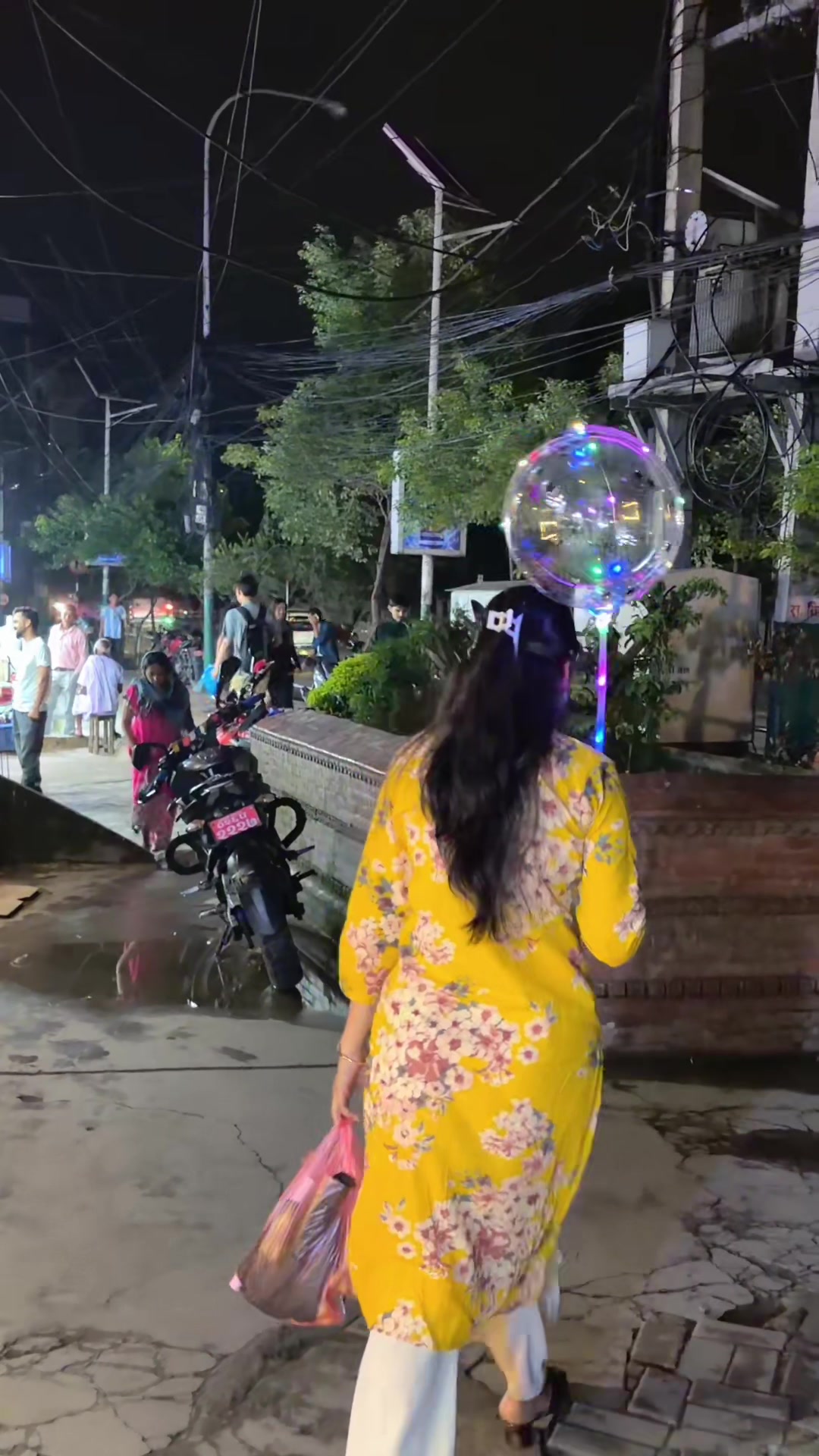 @विनिता YADAV