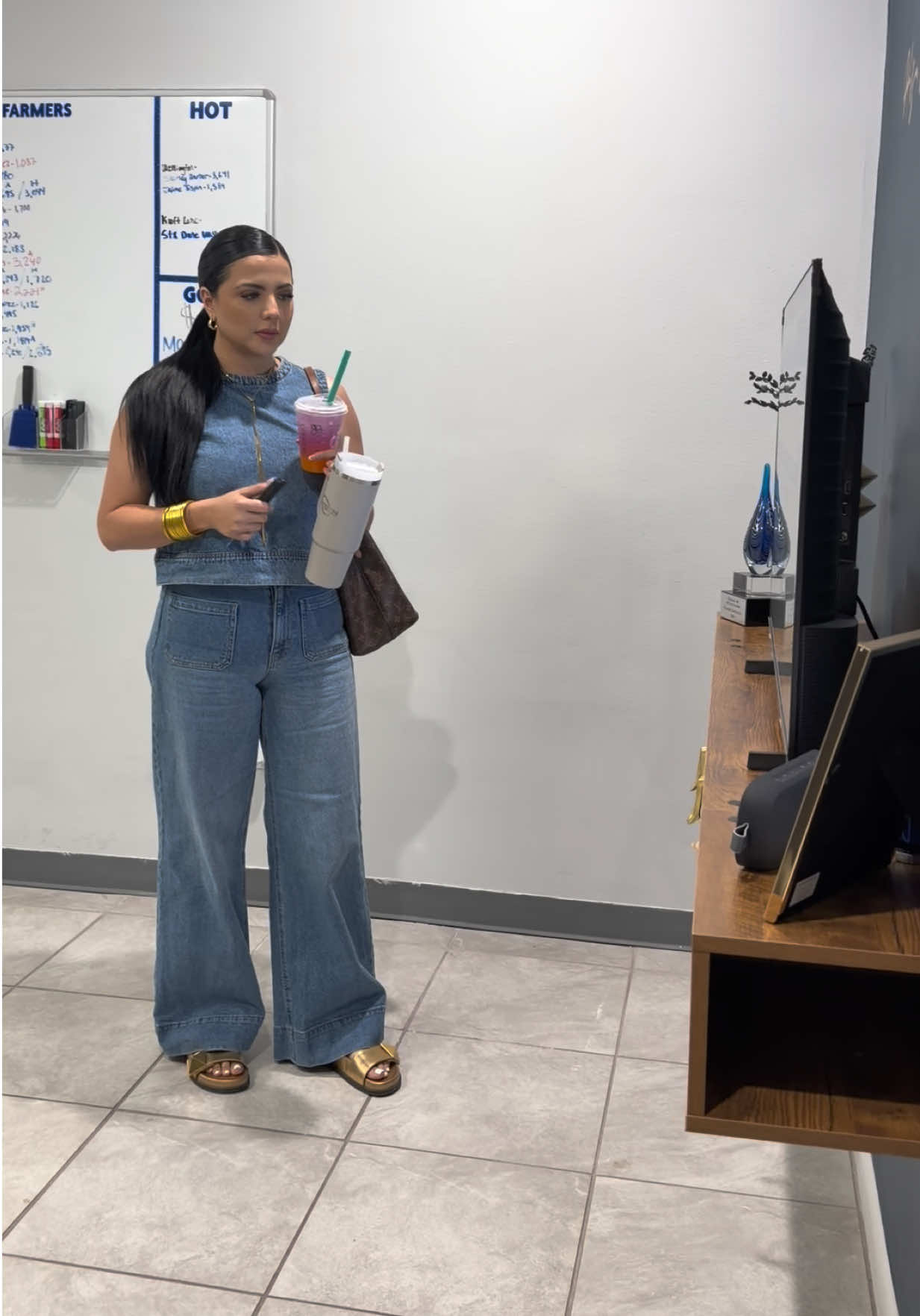 @Yaneri👩🏻&zwj;💻✨