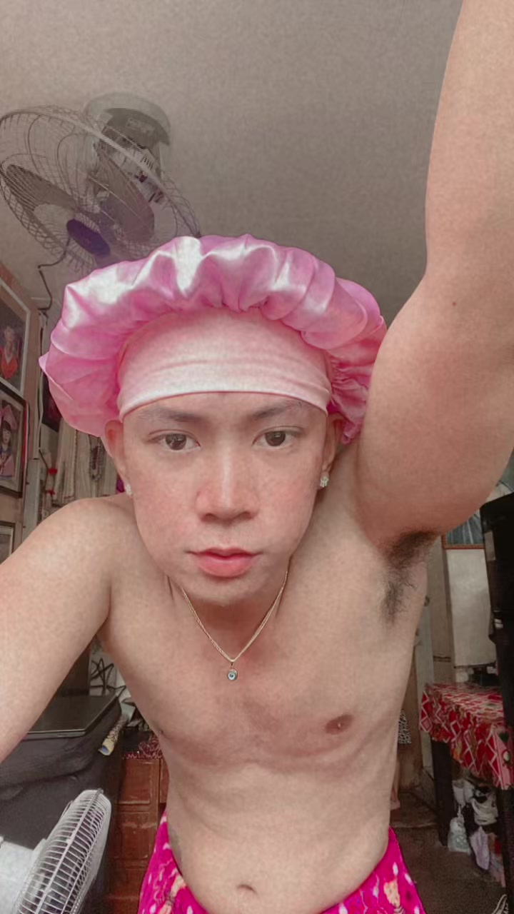 @Wtf.Ben