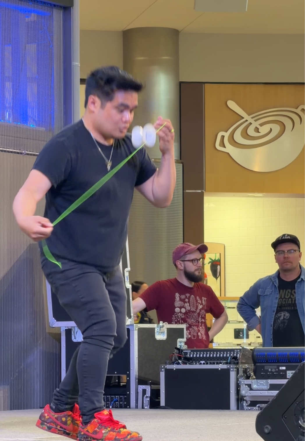 @richielovesyoyos
