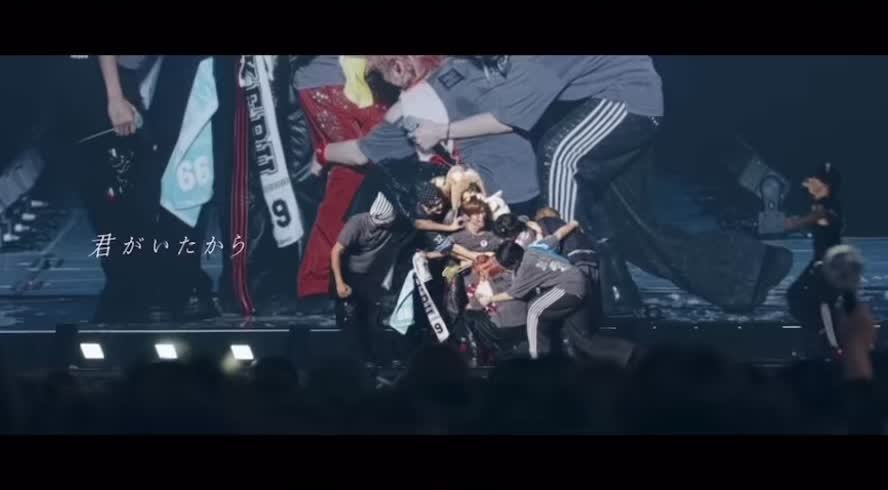@𝜗𝜚˚⋆