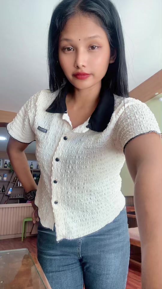 @max ko momi💔🥺