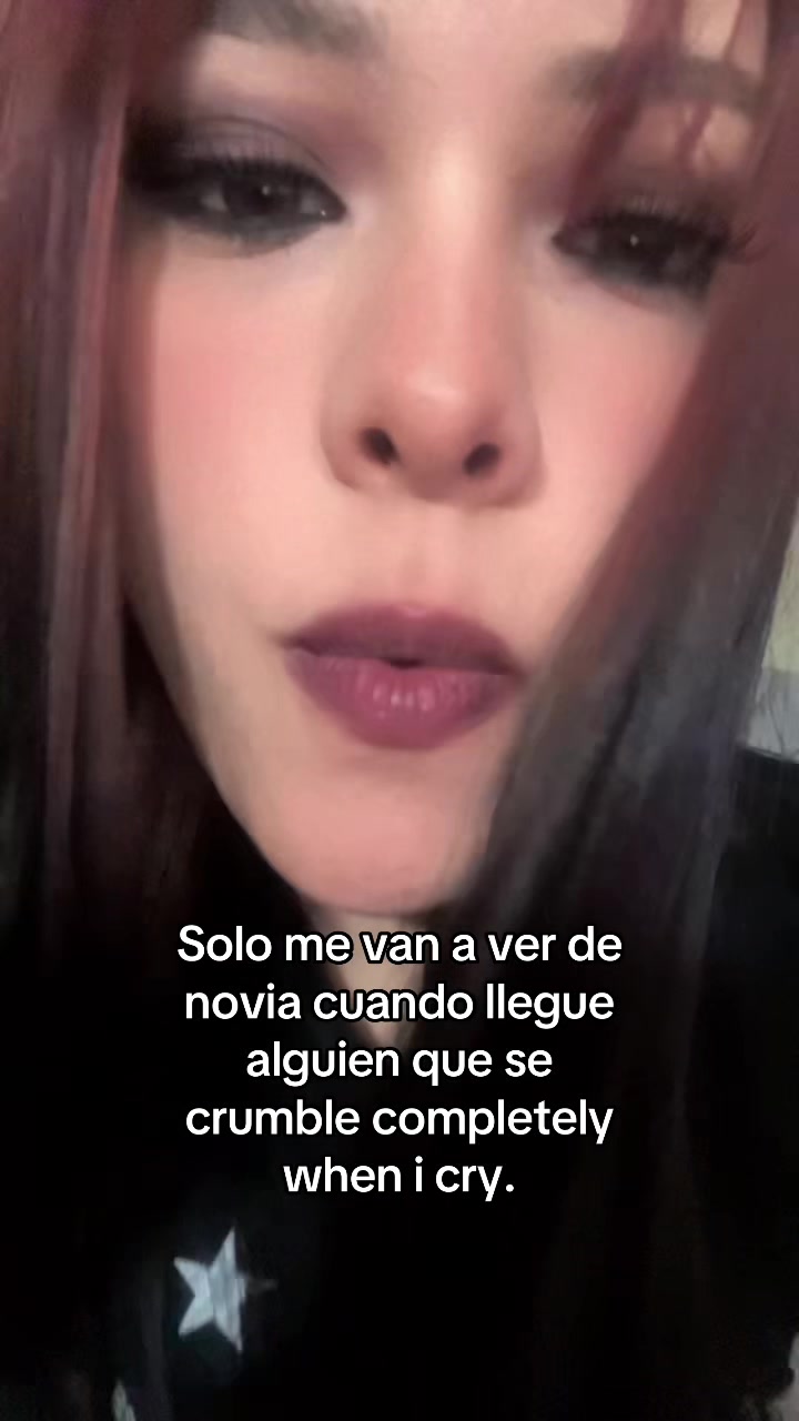 @E L i ♡ ♱⋰♡.