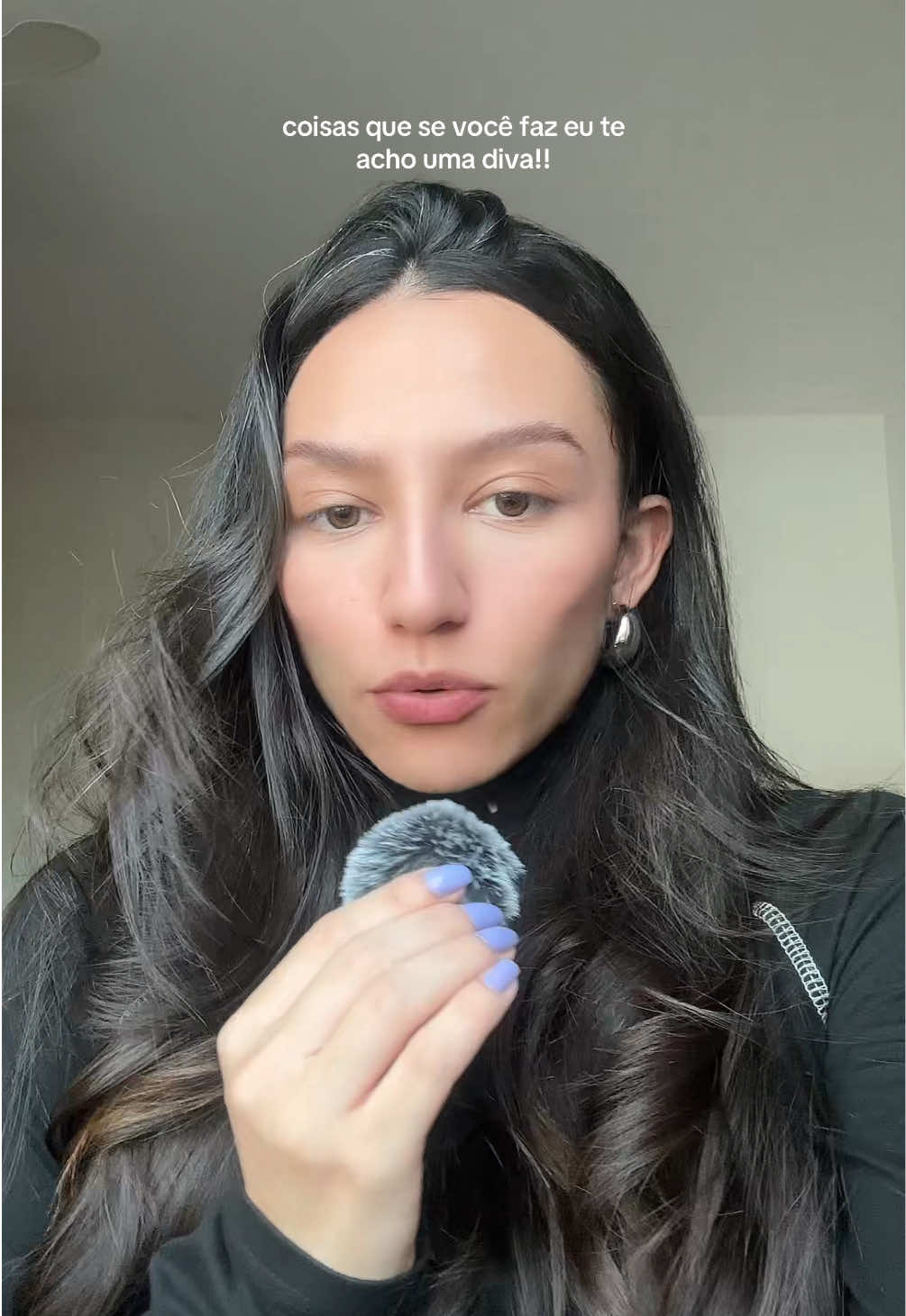@laura